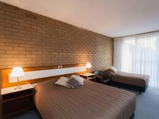 the black bull motel