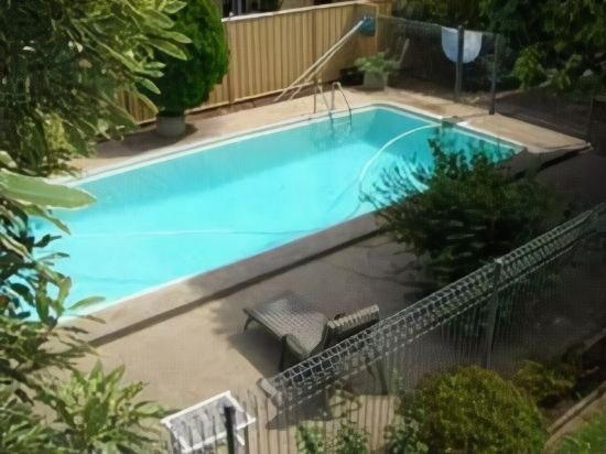 the black bull motel