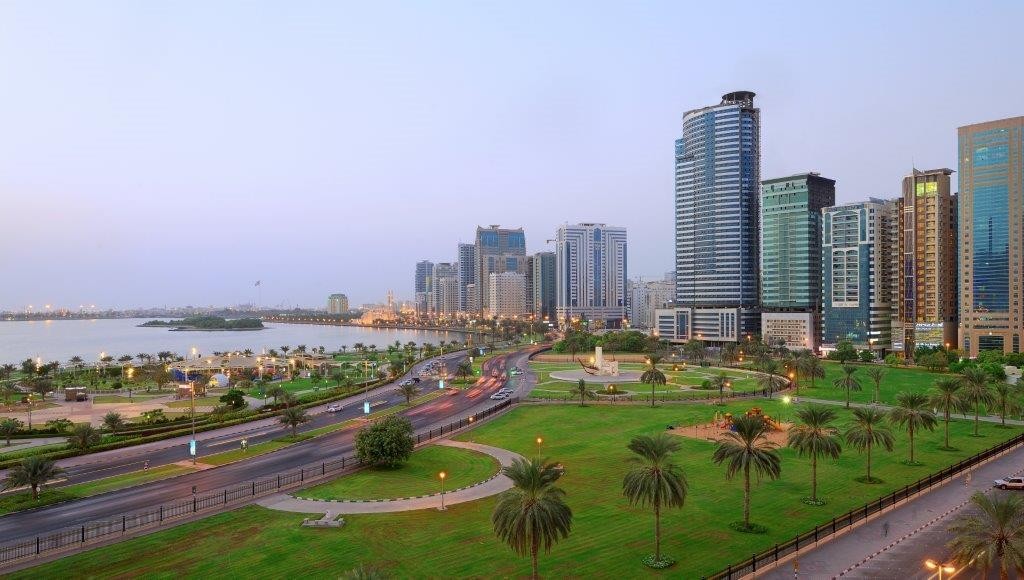 al majaz premiere hotel apartments