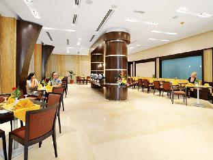 al majaz premiere hotel apartments