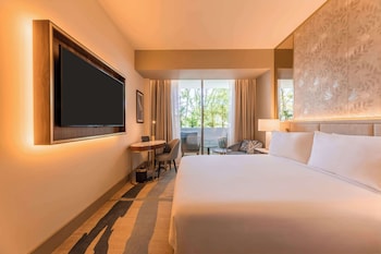 legacy hotel cascais curio collection by hilton