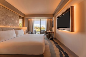 legacy hotel cascais curio collection by hilton