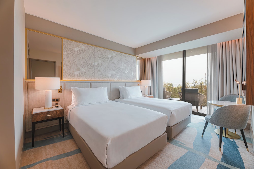 legacy hotel cascais curio collection by hilton