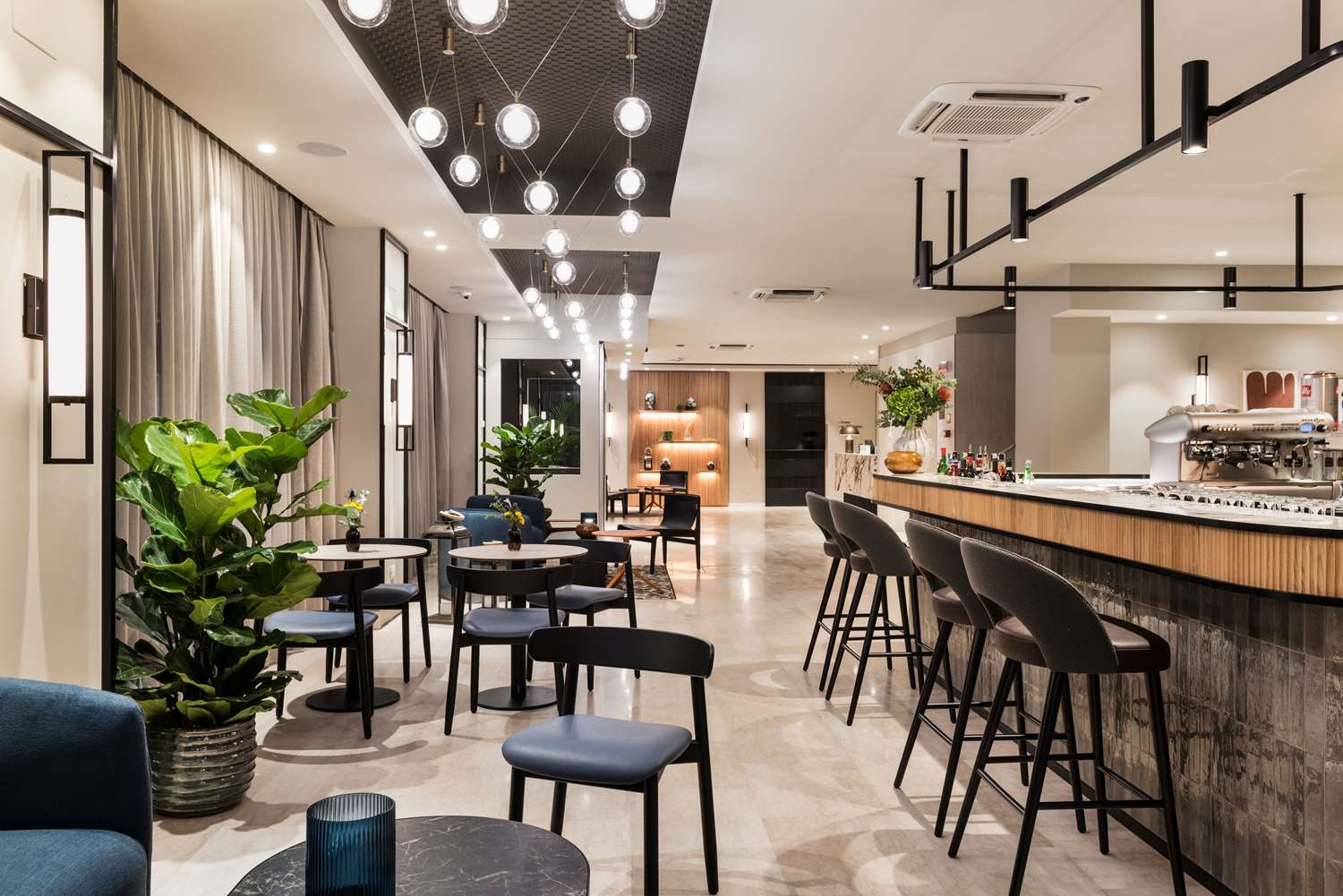 ambasciatori hotel mestre venice tapestry collection by hilton