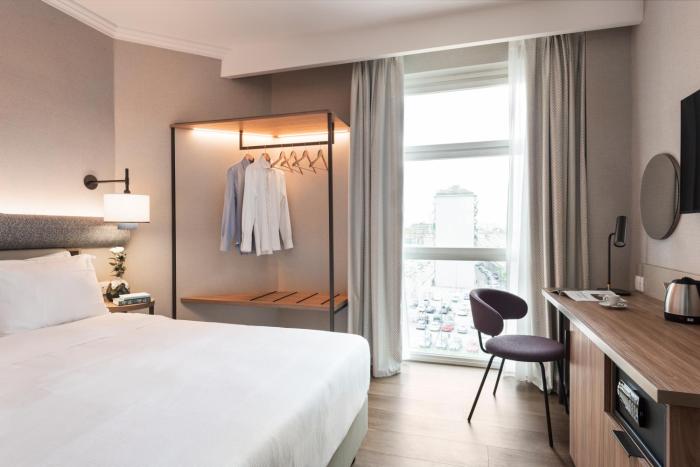 ambasciatori hotel mestre venice tapestry collection by hilton