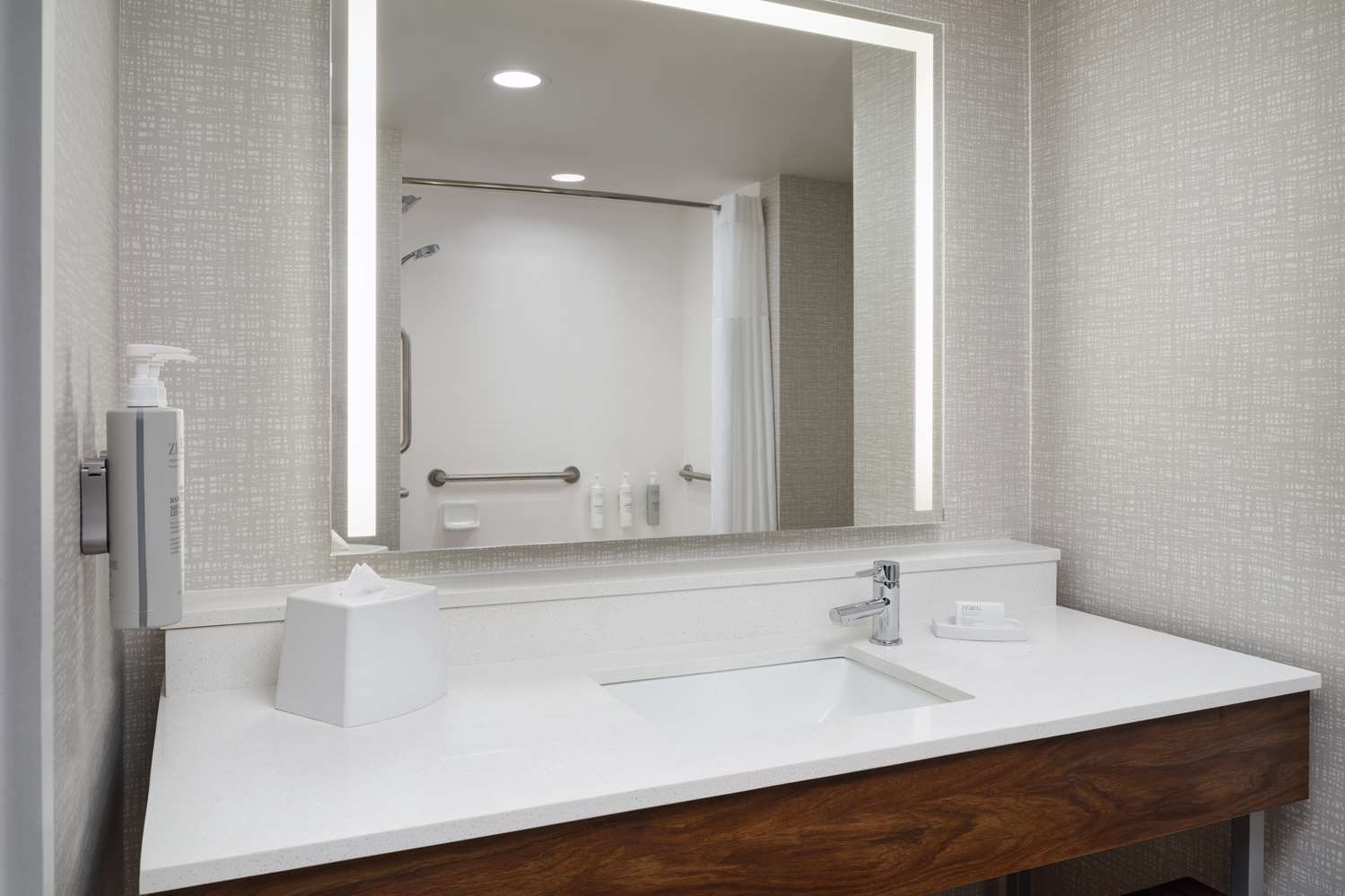 hampton inn towson downtown