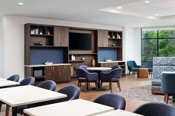 hampton inn towson downtown