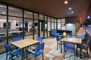 hampton inn towson downtown