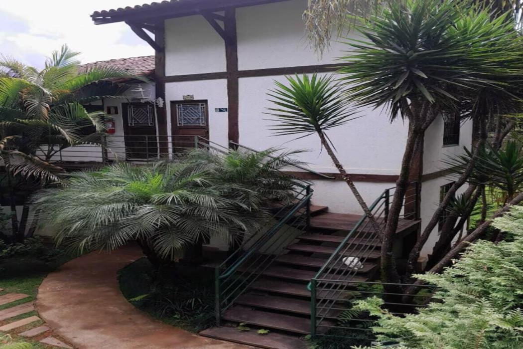 pousada canto da lua macacos