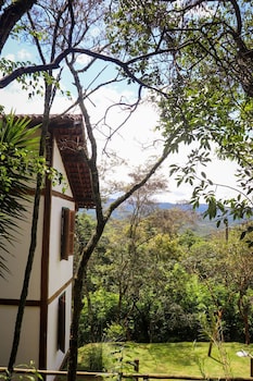 pousada canto da lua macacos