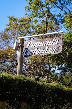 pousada canto da lua macacos