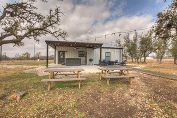 Hill Country Hideaway With Fire Pit And Hot Tub!,3630 Reeh Road,3 star