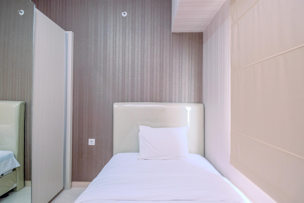 well designed 2br apartment at springlake summarecon bekasi