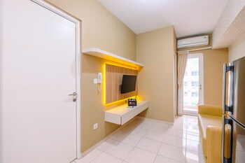 well designed 2br apartment at springlake summarecon bekasi