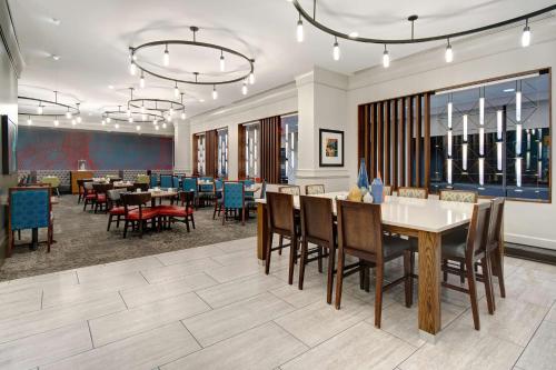 hilton garden inn terre haute