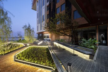 vela dhi nakhon phanom