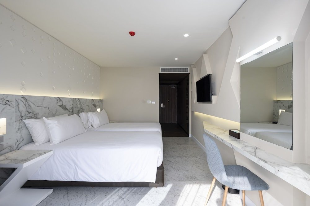 vela dhi nakhon phanom