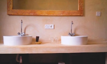 villa serenity zanzibar