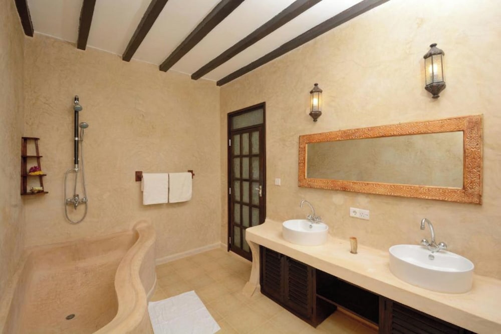 villa serenity zanzibar