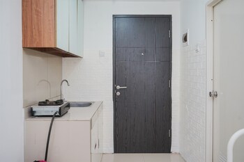 comfort and cozy stay studio room at baileys apartment