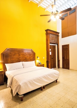 hotel real toledo by kavia