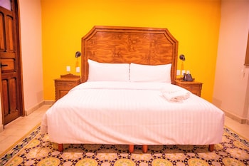 hotel real toledo by kavia