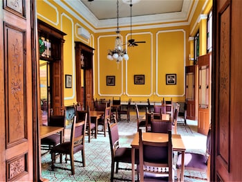 hotel real toledo by kavia