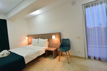 dacia residence apartments