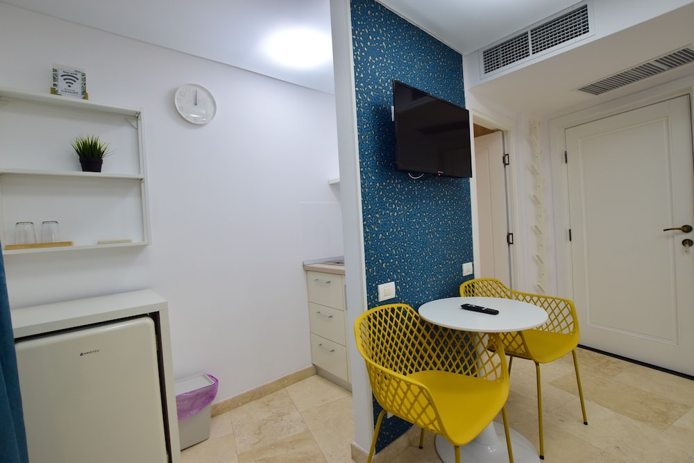 dacia residence apartments