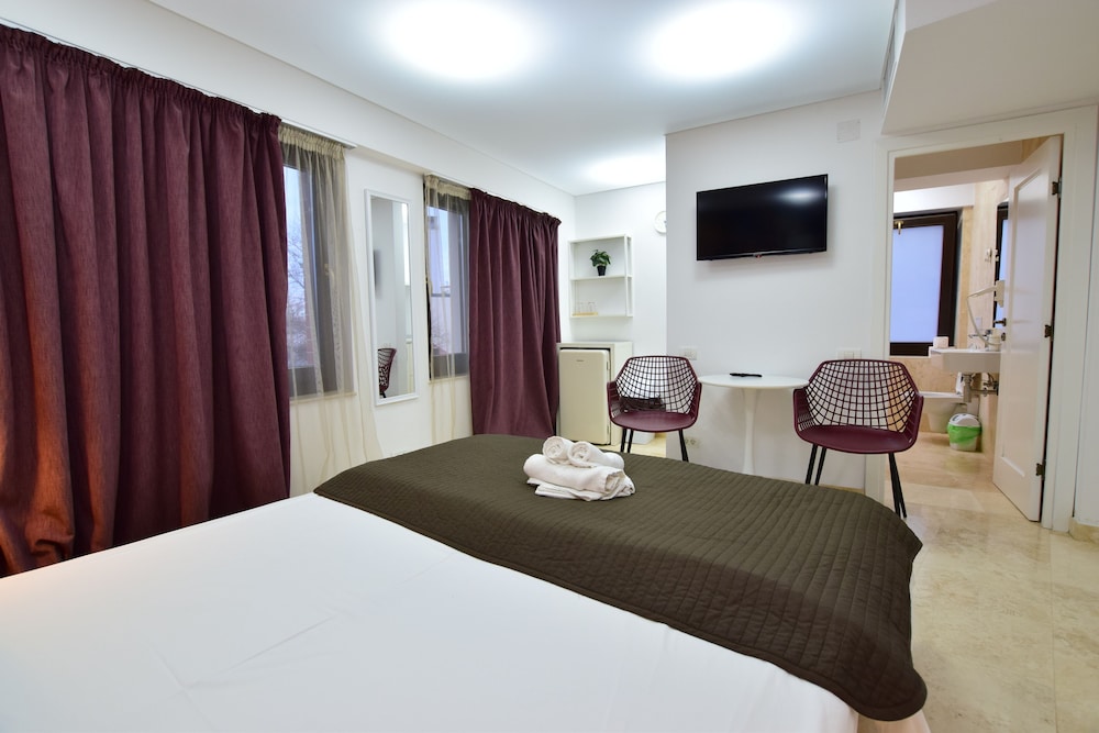 dacia residence apartments