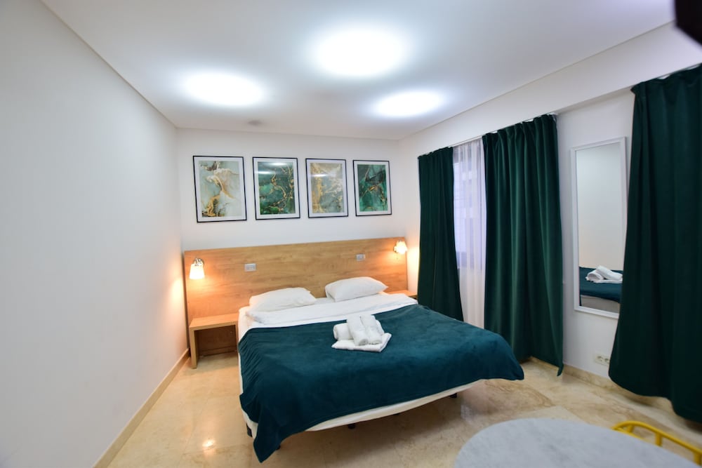 dacia residence apartments