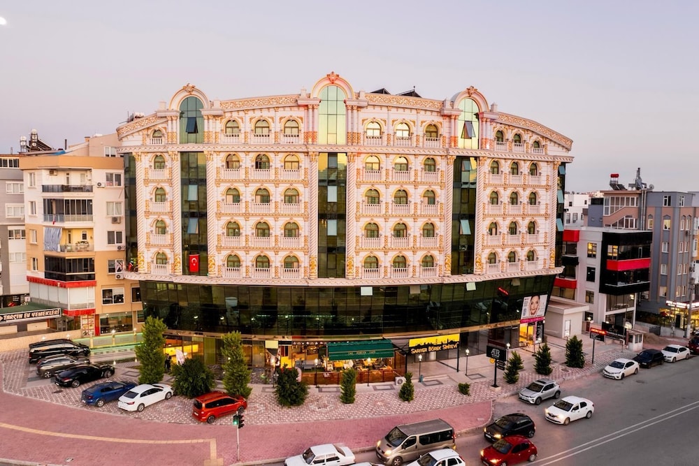 can adalya palace hotel