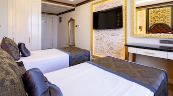 can adalya palace hotel
