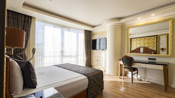 can adalya palace hotel