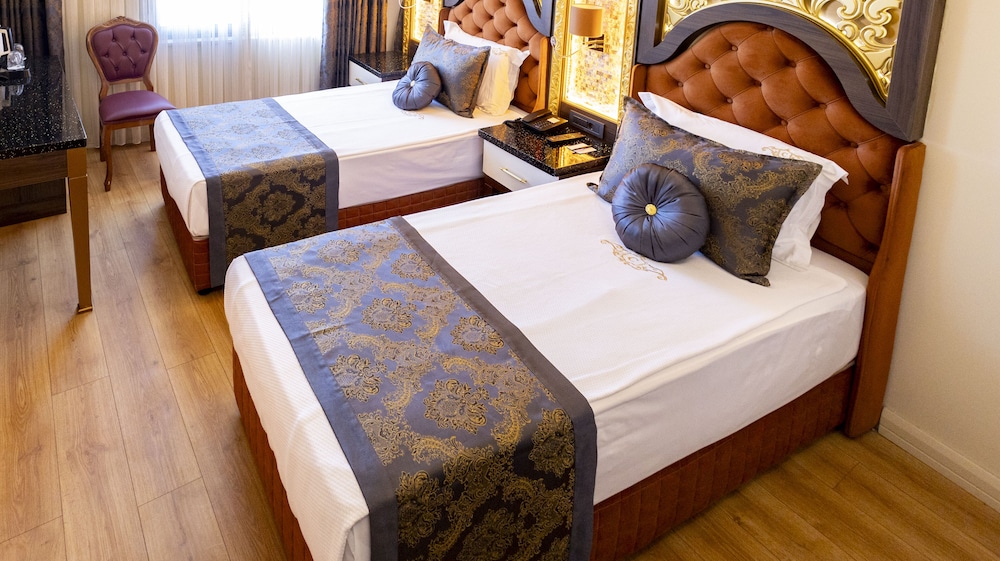 can adalya palace hotel