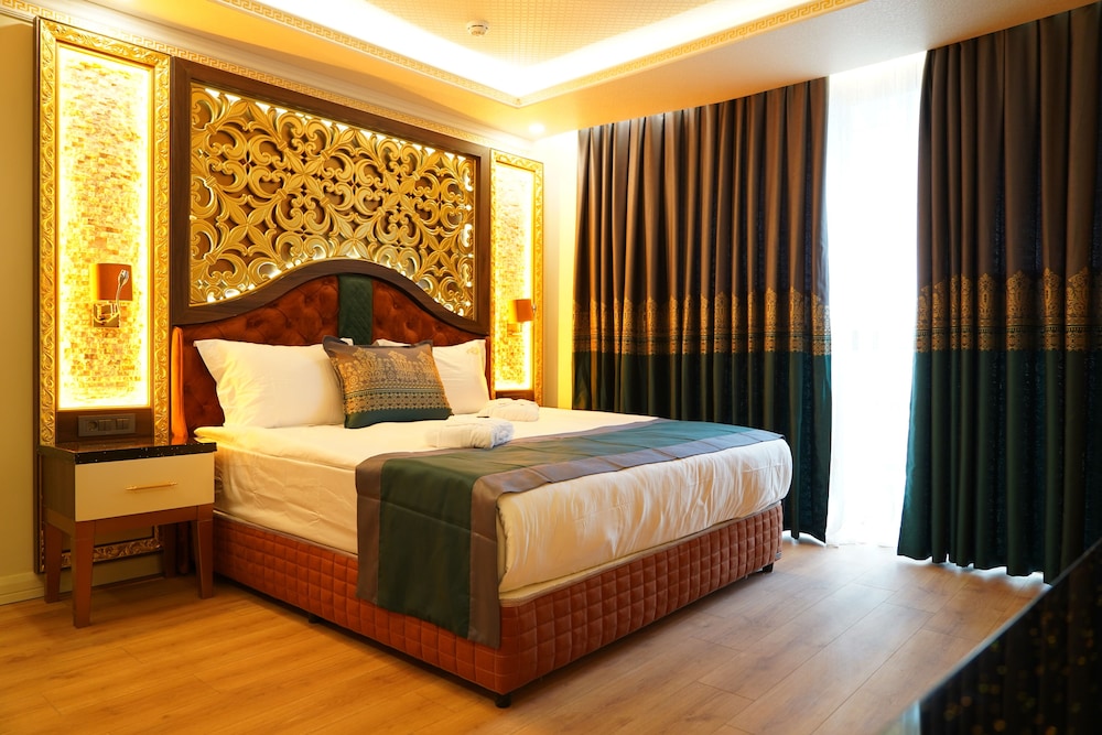 can adalya palace hotel