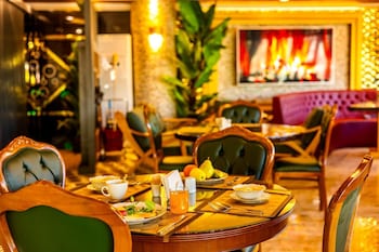 can adalya palace hotel