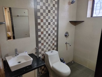 Cliff Heaven,,3 star