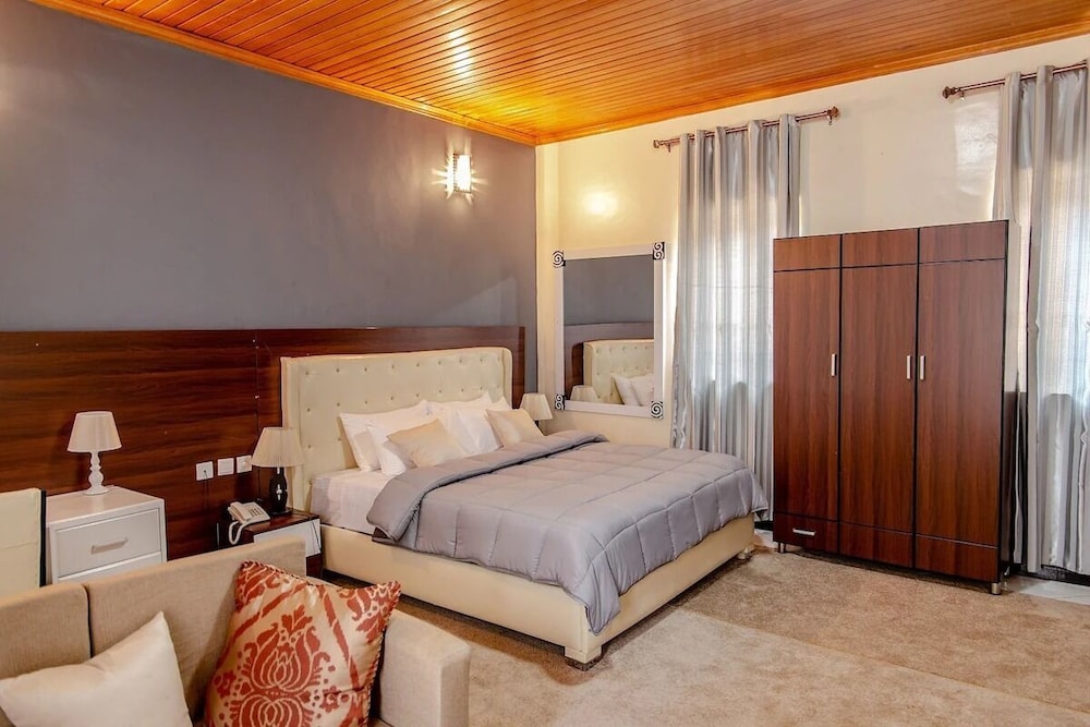 ezra boutique hotel by the weekender