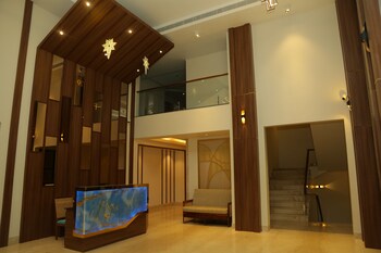 misty ocean bergamont hotels