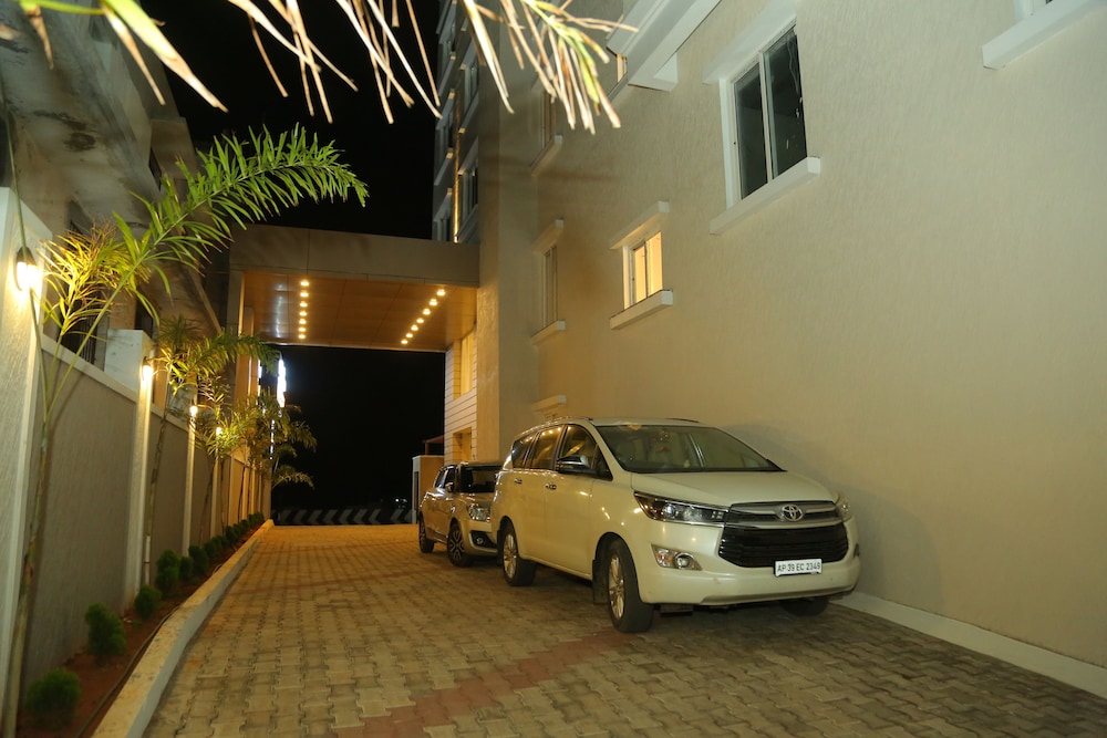 misty ocean bergamont hotels