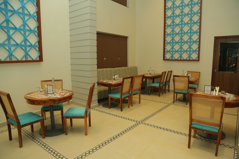 misty ocean bergamont hotels