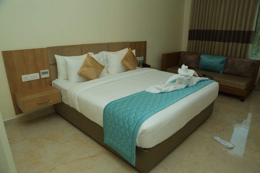 misty ocean bergamont hotels