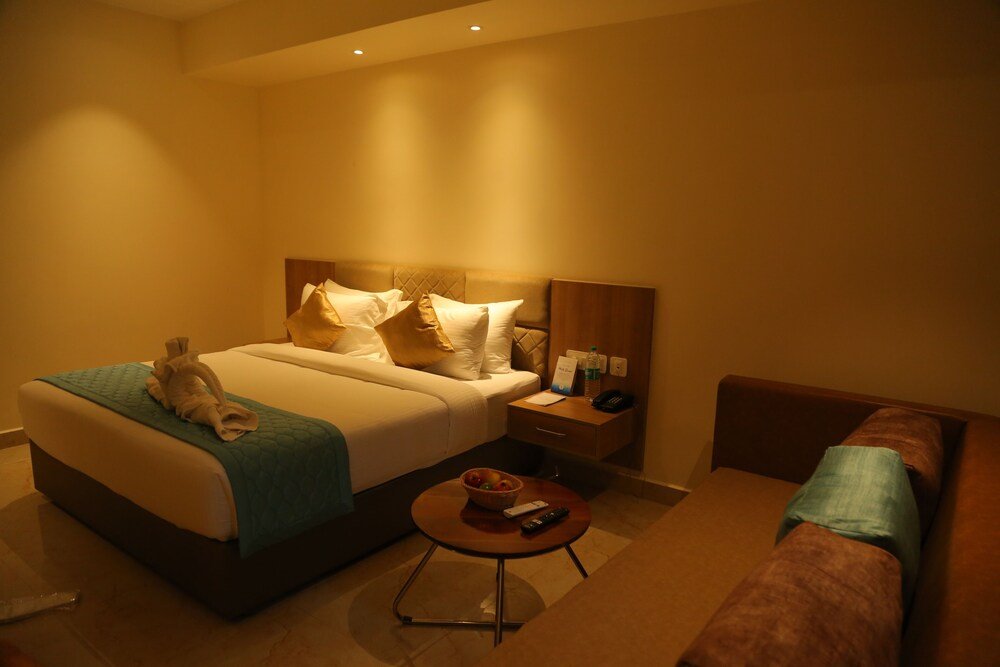 misty ocean bergamont hotels