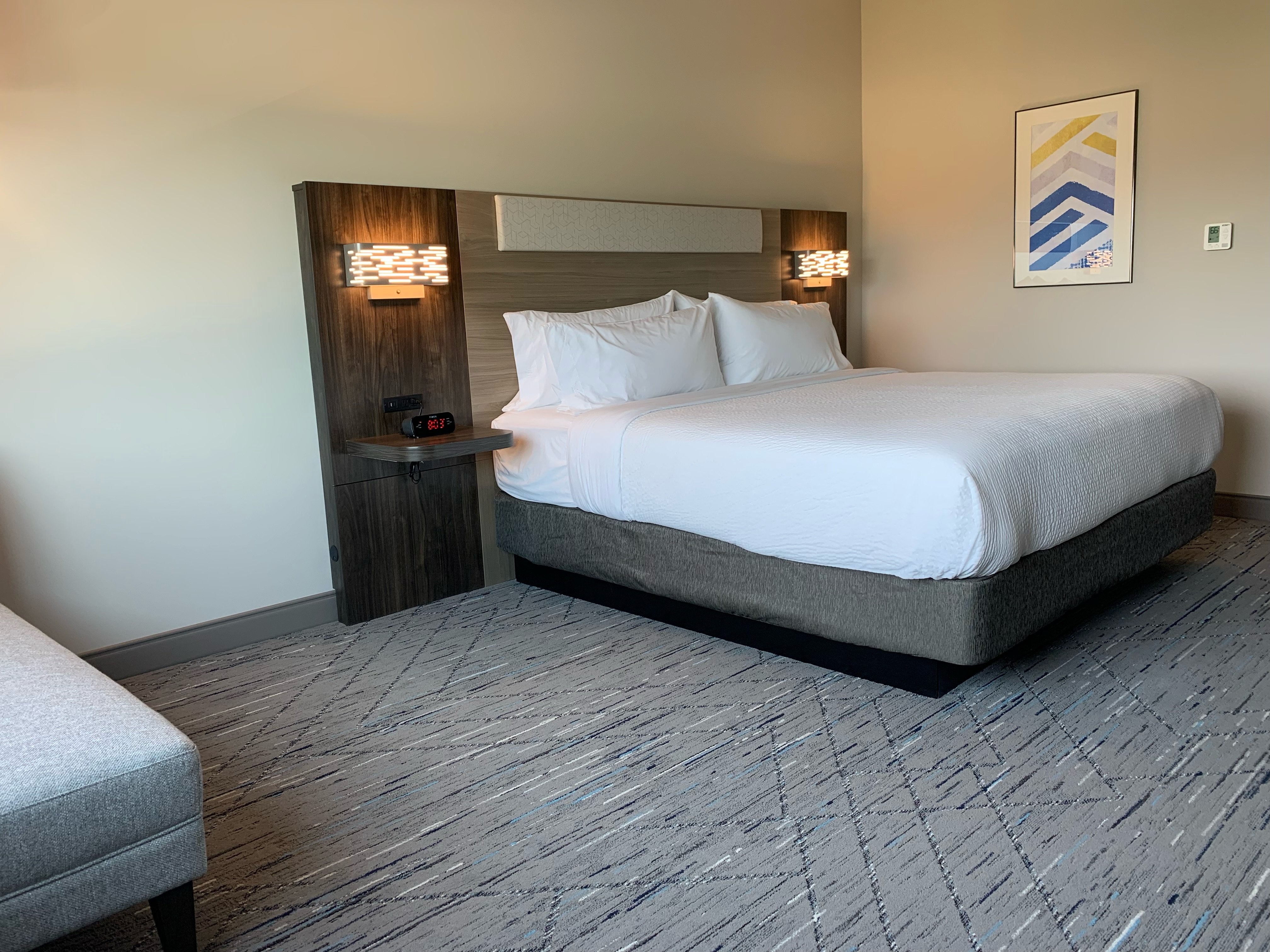 holiday inn express and suites courtenay comox an ihg hotel