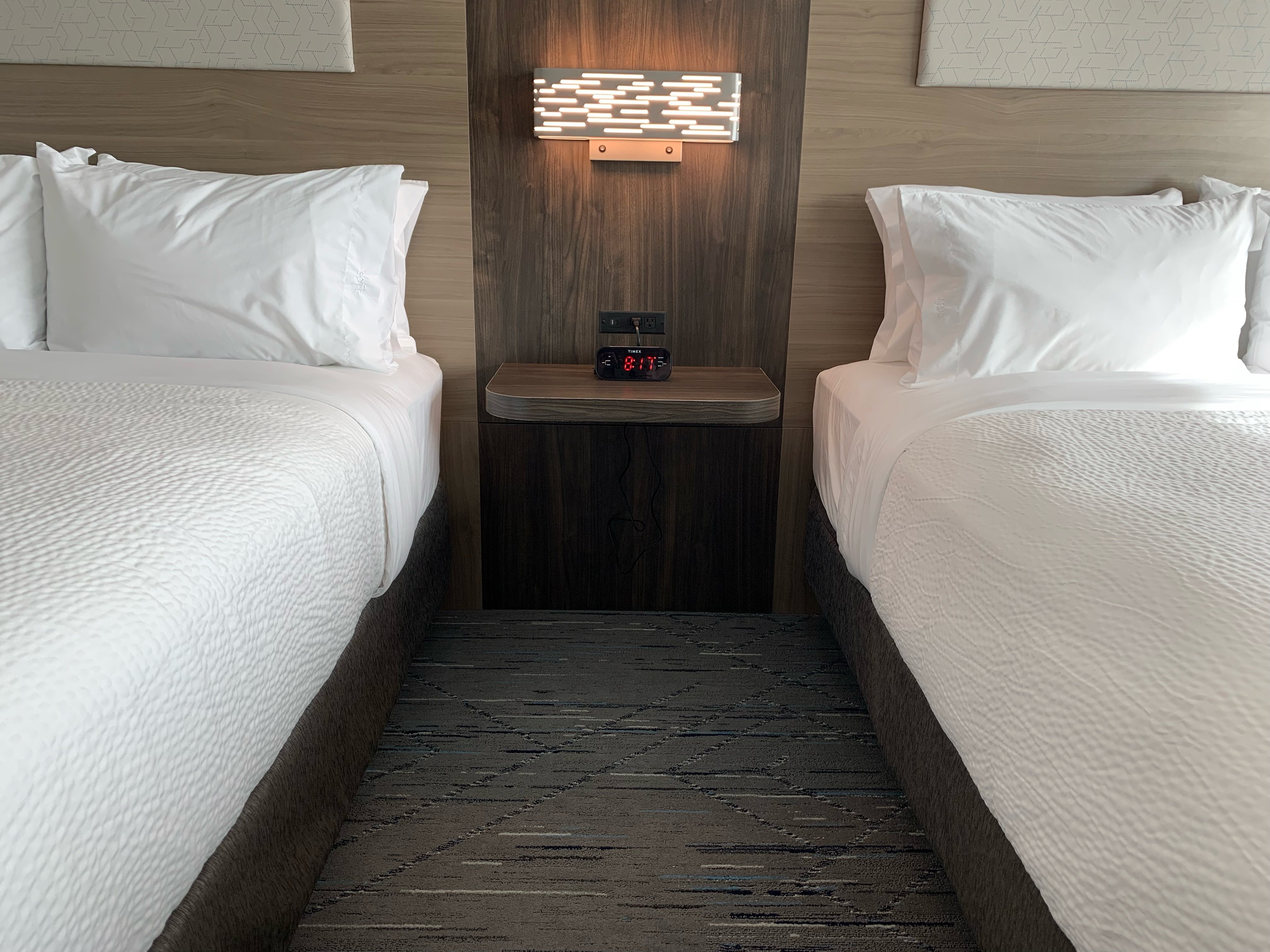 holiday inn express and suites courtenay comox an ihg hotel