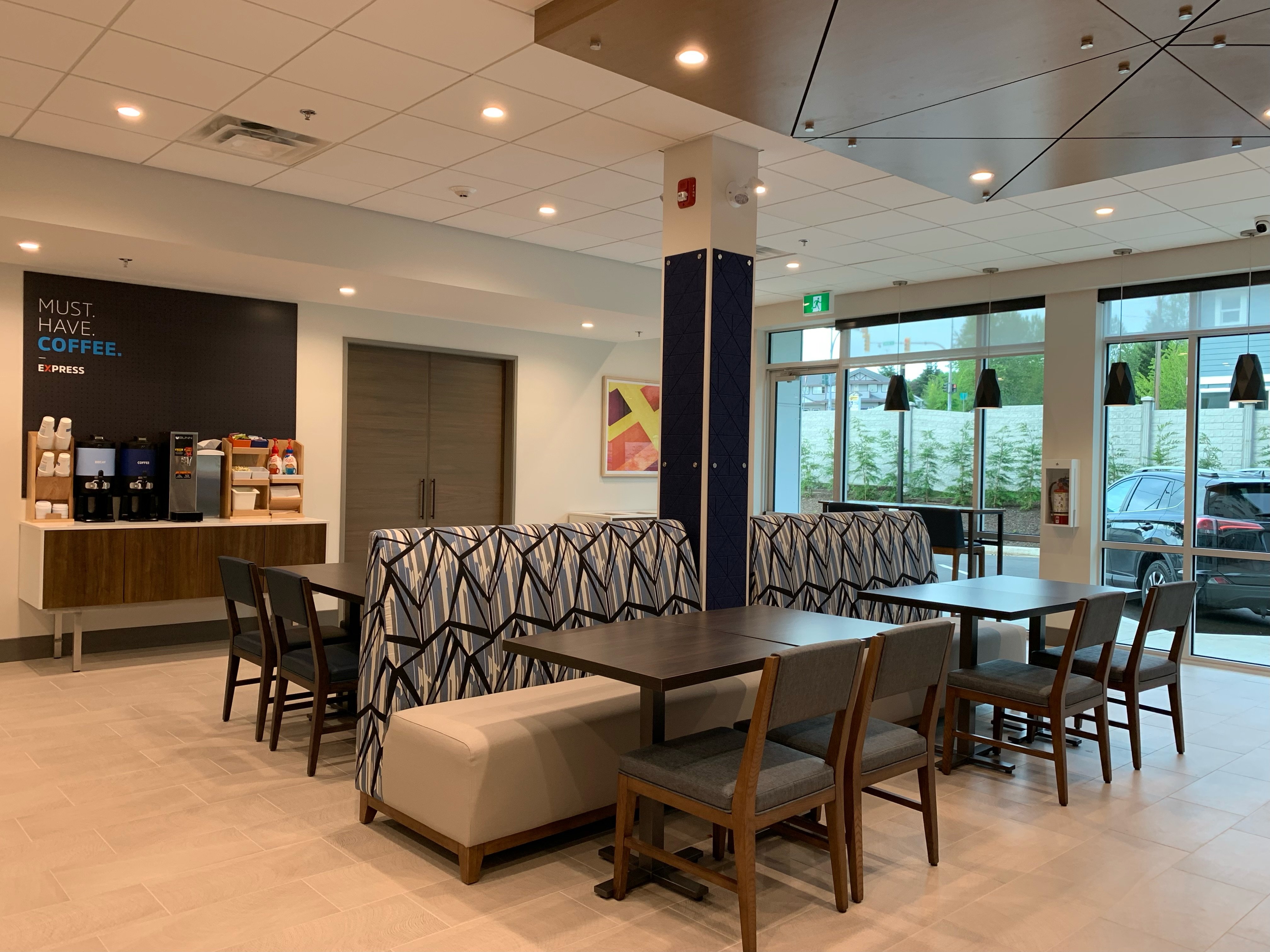 holiday inn express and suites courtenay comox an ihg hotel