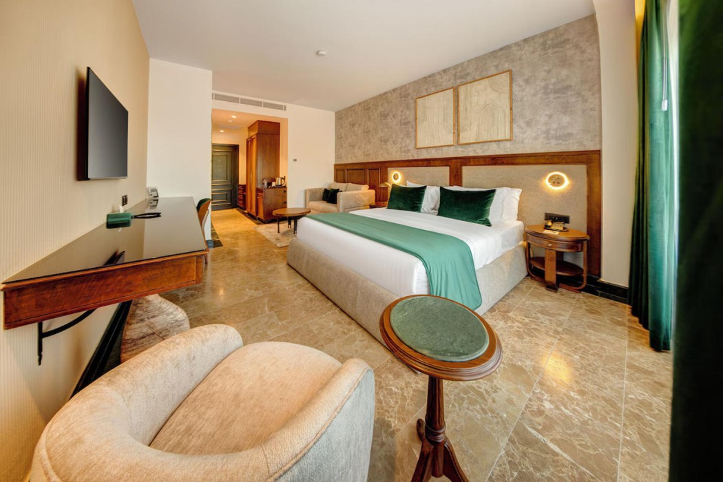 bratus hotel aqaba