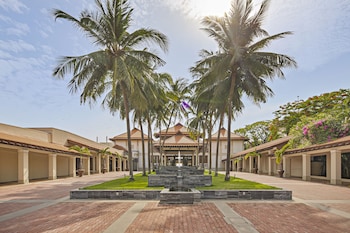 furama resort villa da nang by abogo
