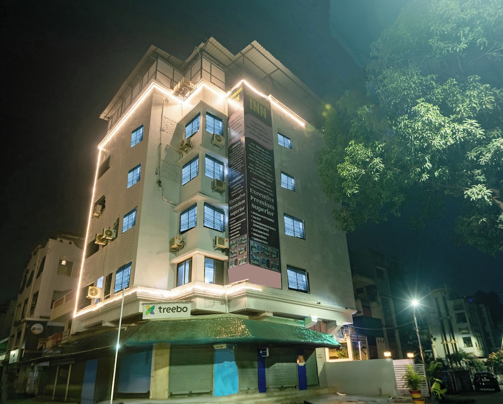 treebo shembekars inn